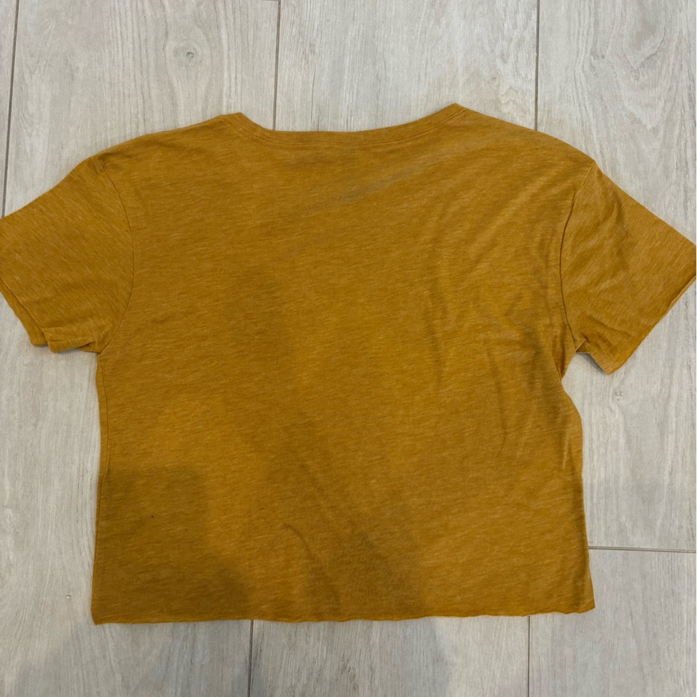 Women’s antique, gold, crop body with relaxed fit cropped T-shirt